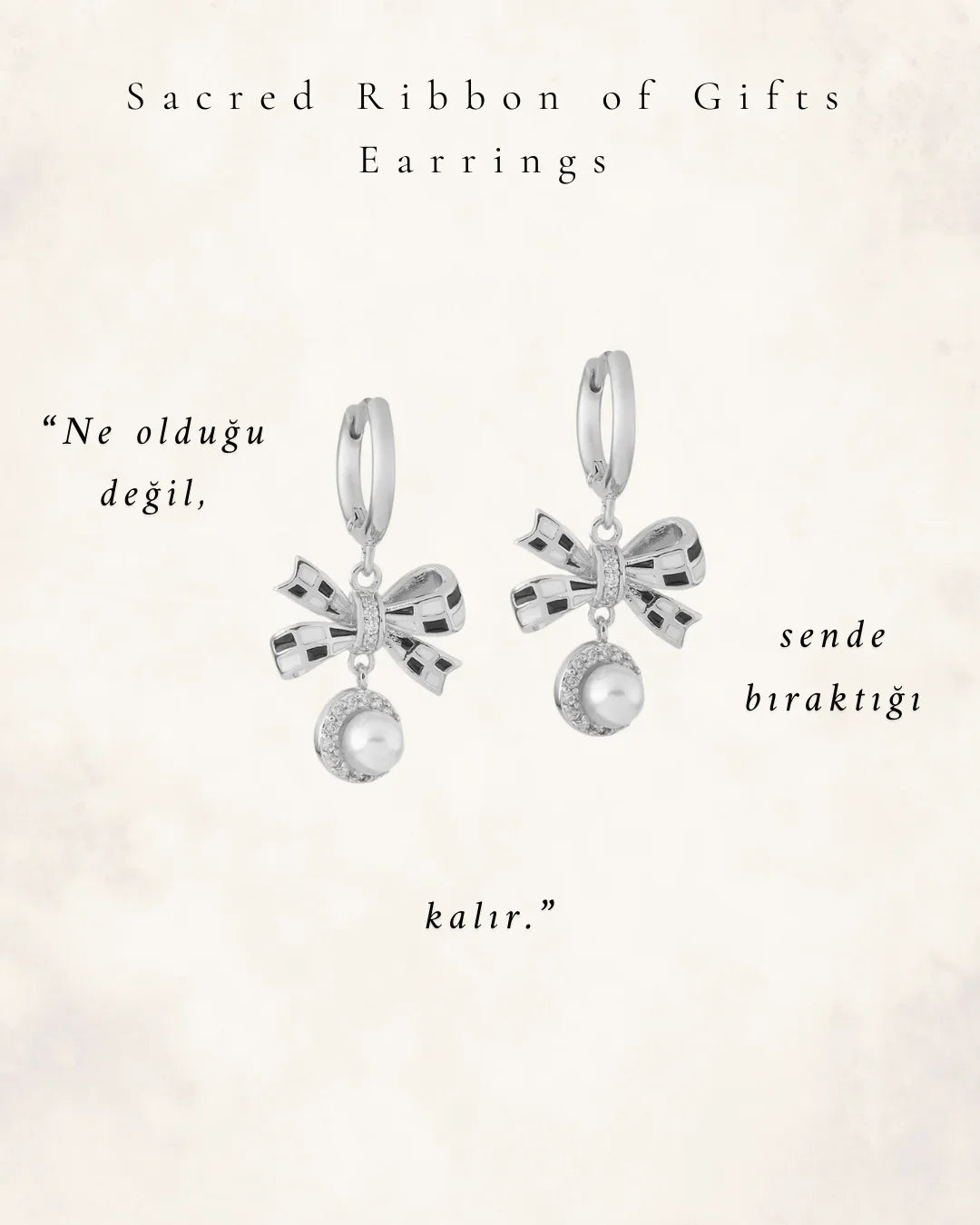 Sacred Ribbon of Gifts Silver Küpeler