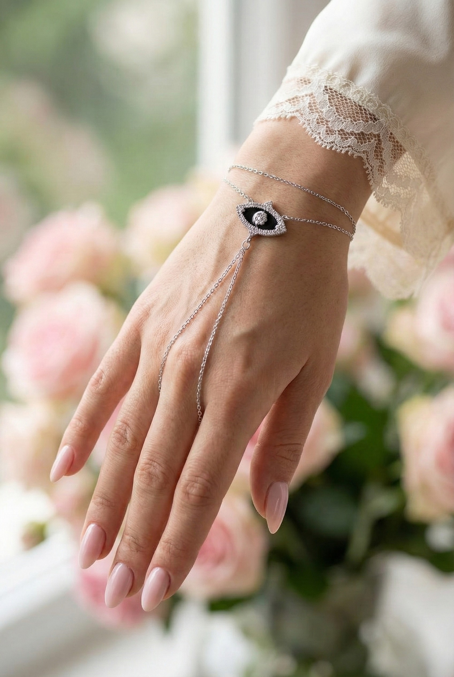 Midnight Oracle Koruyucu Göz Silver Şahmeran