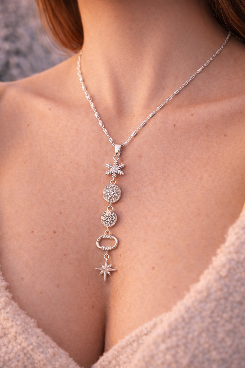 Frostlight Charm Kolye