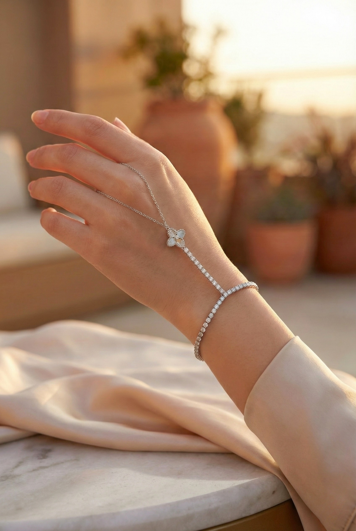 Fortuna Bloom Çiçekli Zirkon Taşlı Şahmeran