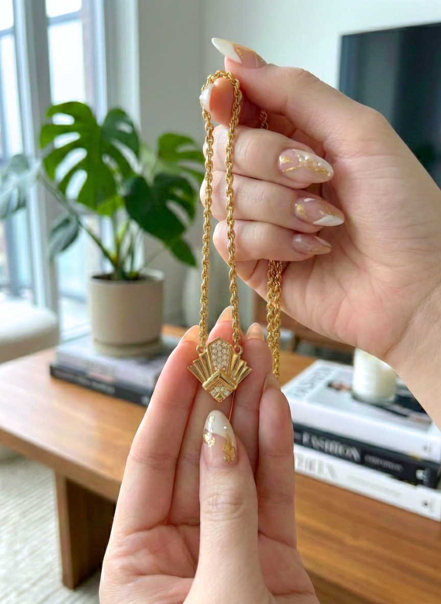 Vista Ancient Angle Kolye